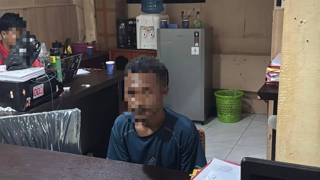 Pelaku YYS alias OS alias K saat diamankan Satgas Ops Damai Cartenz.