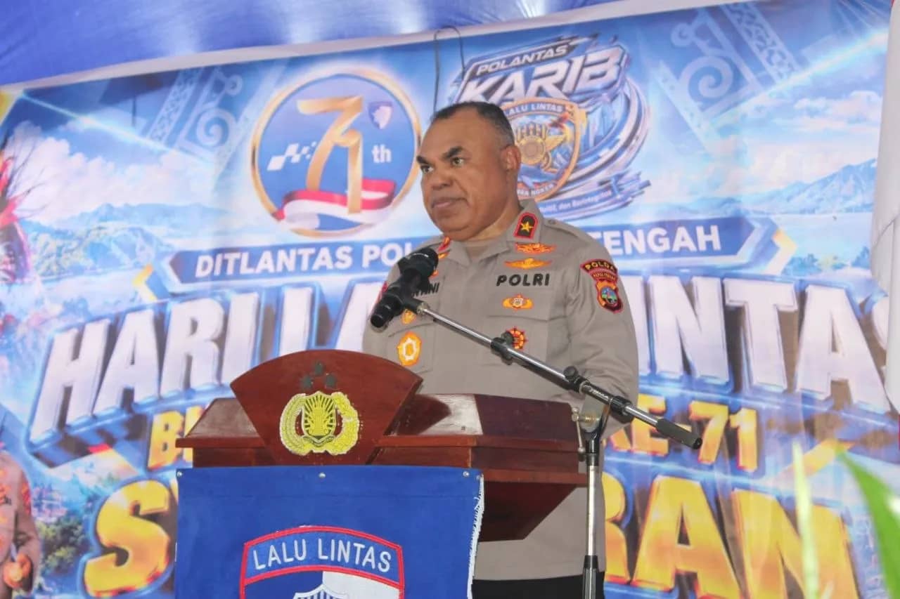 Kapolda Papua Tengah Brigjen Pol Jermias Rontini saat menyampaikan pesan dalam syukuran HUT ke-71 Lalu Lintas Bhayangkara di Mako Polda Papua Tengah.