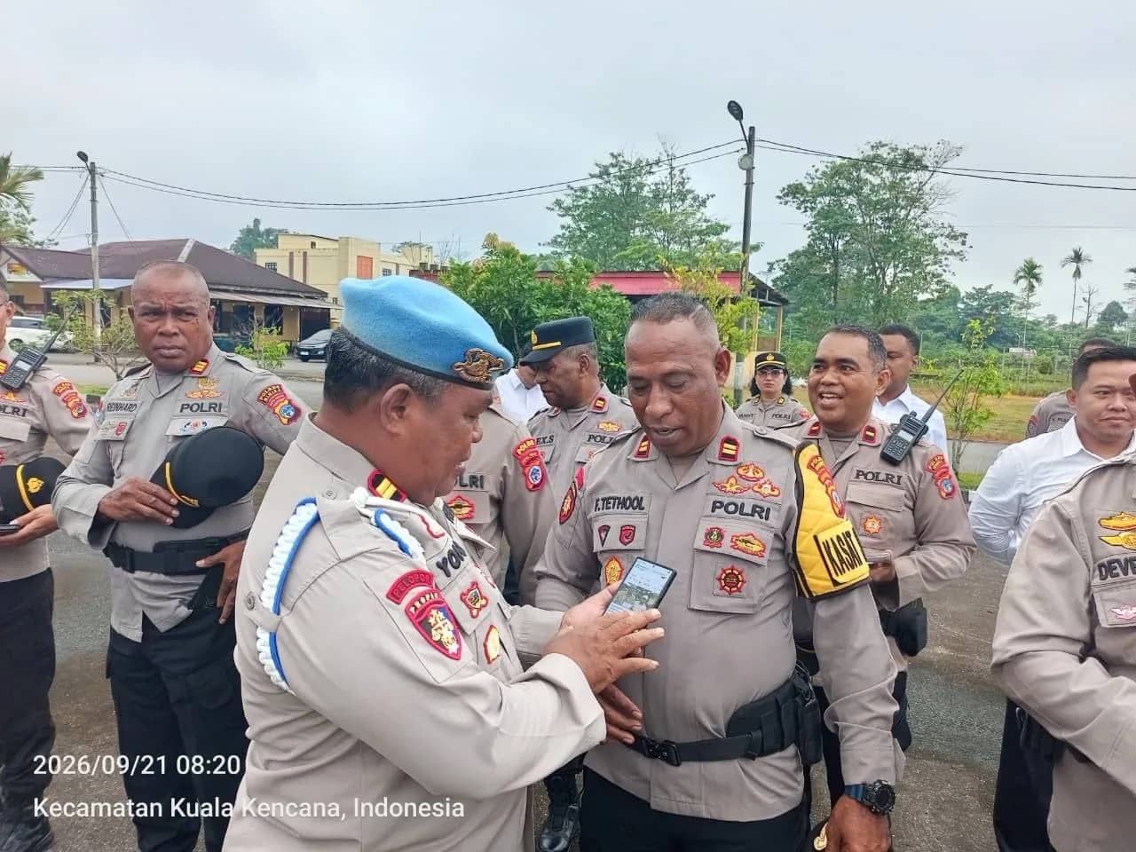 Gaktibplin terhadap seluruh personel di halaman Mako Polres Mimika, Jalan Agimuga, Mile 32, Senin (21/9).