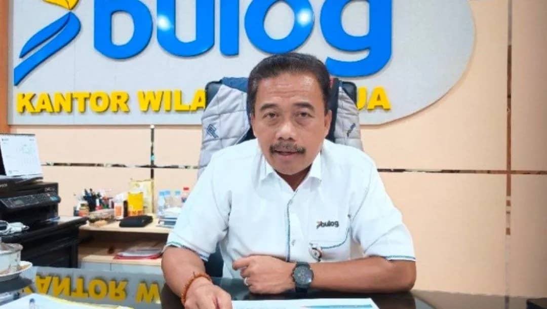Kepala Perum Bulog Kanwil Papua Ahmad Mustari