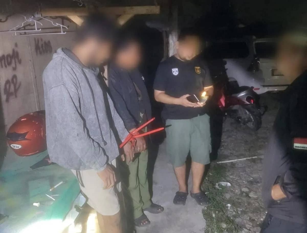 Lima warga yang diamankan jajaran kepolisian.