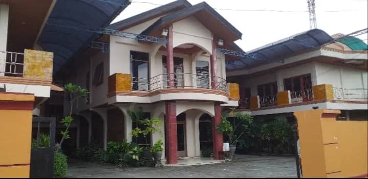 hotel golden timika 1
