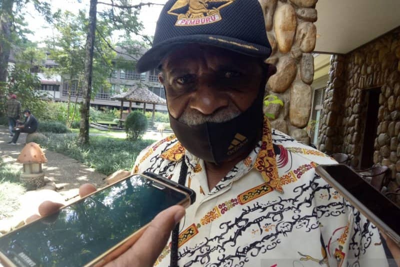 PIET NAWIPA