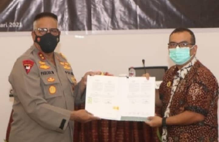 Tandatangan kerjasama