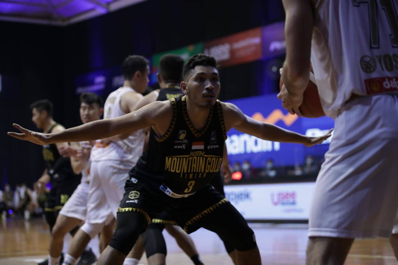Pemain NSH Mountain Gold