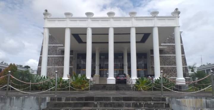Kantor Sentral Pemerintahan Pemda Mimika.