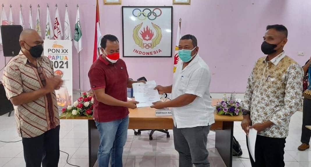 Penyerahan SK Kepengurusan Persimer