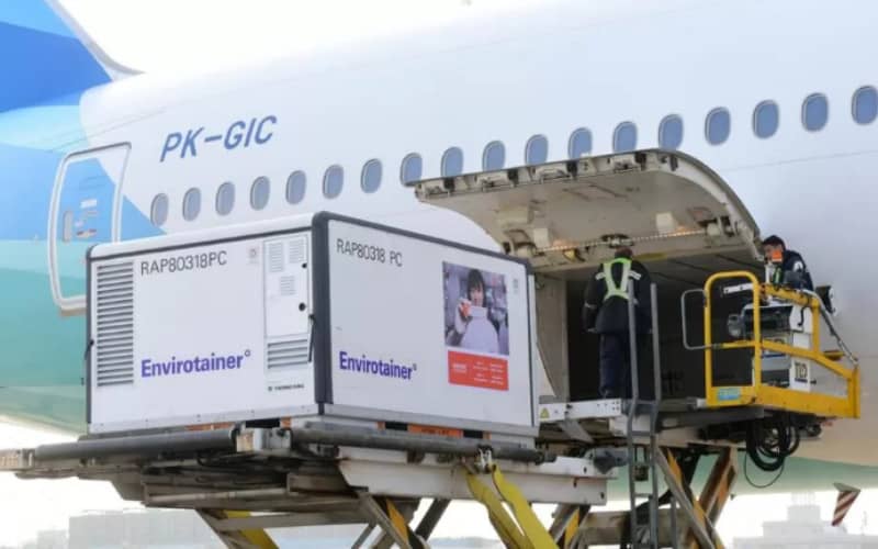 vaksin tiba dibandara