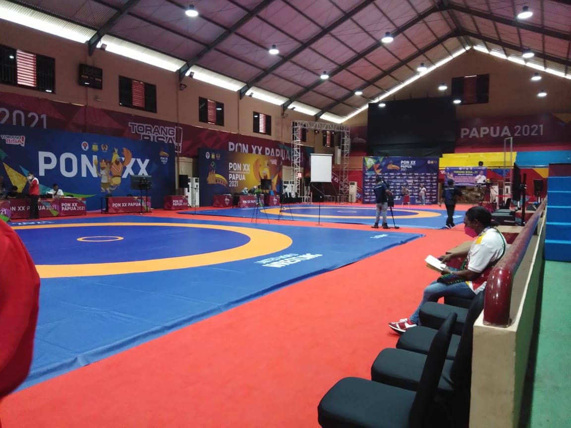 Persiapan Arena PON XX Cabor Gulat. (Foto; Humas PB PON Papua/hidah)