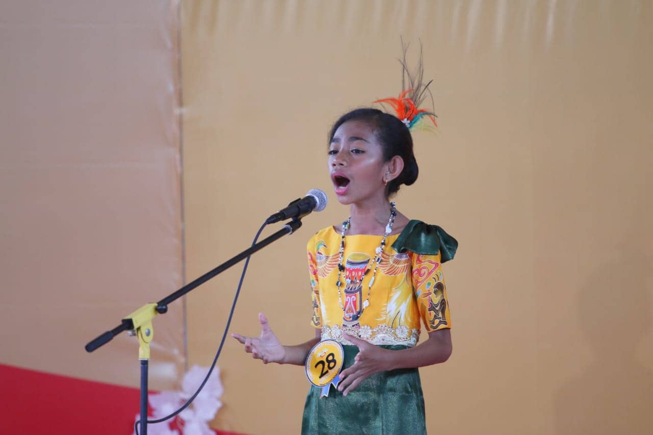 Foto: Sevianto Pakiding/ PPD Pesparawi XIII   Triefa R Wondiwoy, peserta dari Kontingen Jayapura yang meraih medali emas dengan nilai tertinggi.