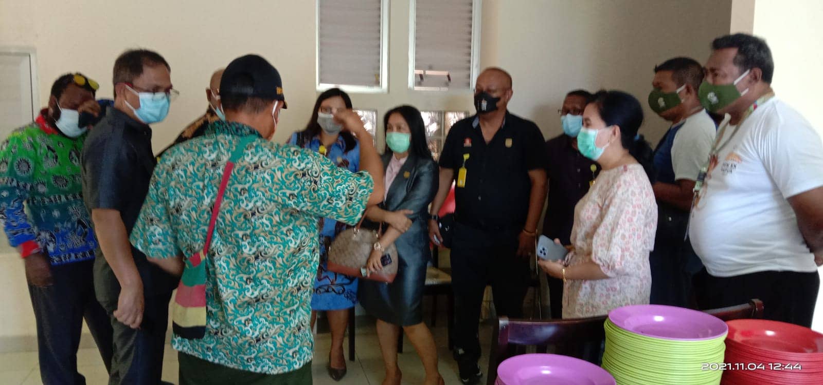 Kontingen Merauke saat menerima kunjungan Pansus DPRD Mimika.