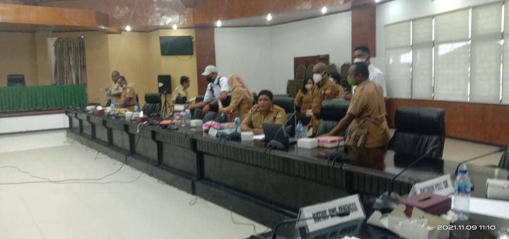 Dinas Tanaman Pangan, Hortikultura dan Penyuluh Pertanian sedang menggelar Rapat Dengar Pendapat (RDP) dengan DPRD Mimika.
