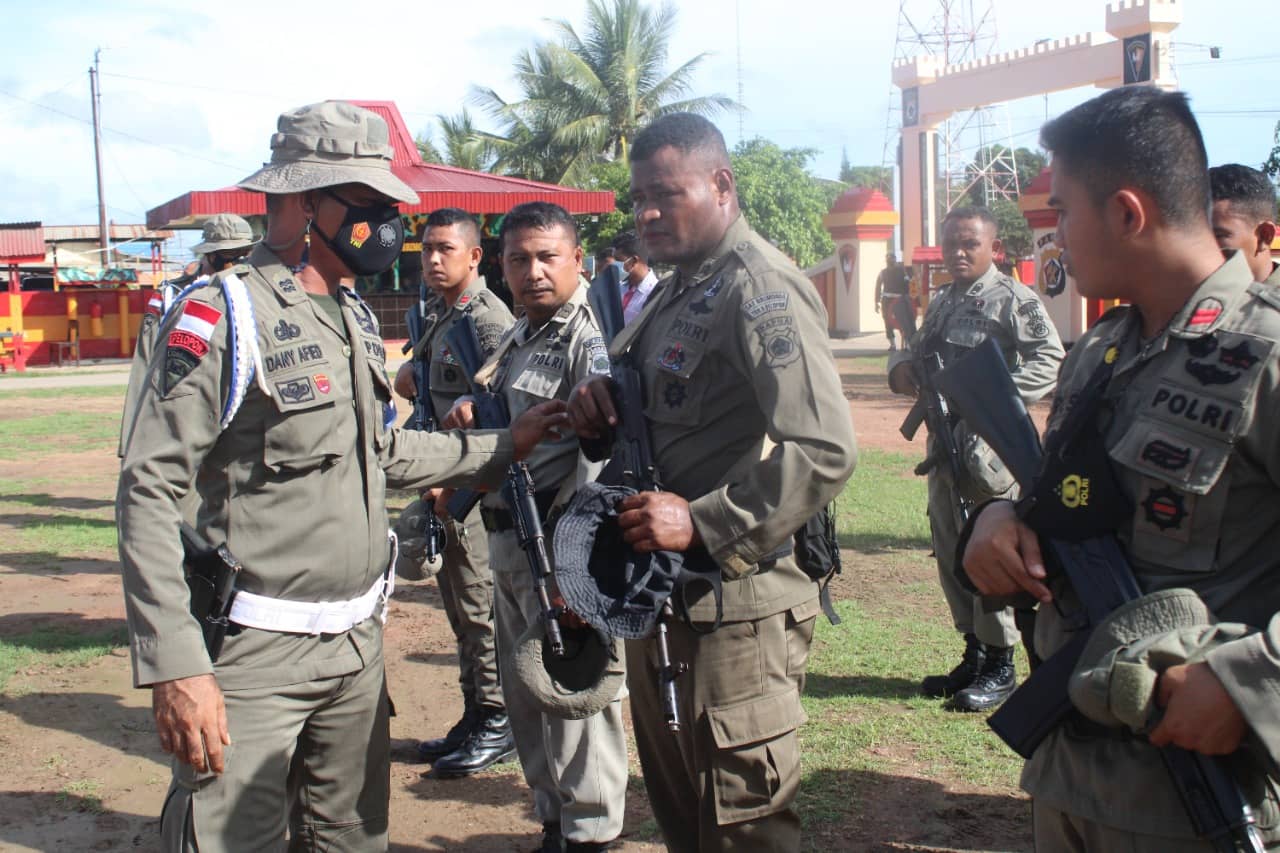 Pemeriksaan Pasi Provos terhadap Personil Brimob Merauke.