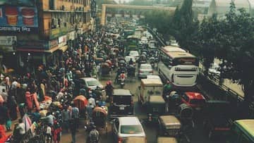 Dhaka Terapkan AI untuk Atasi Kemacetan dan Kendala Lalu Lintas