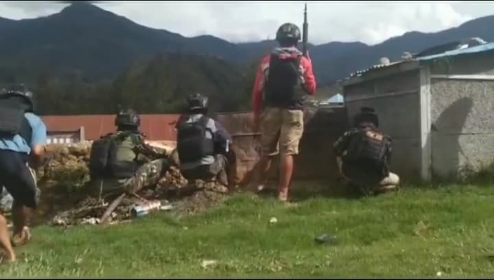 Baku tembak antar KKB dengan aparat gabungan di Pos Ilaga Papua