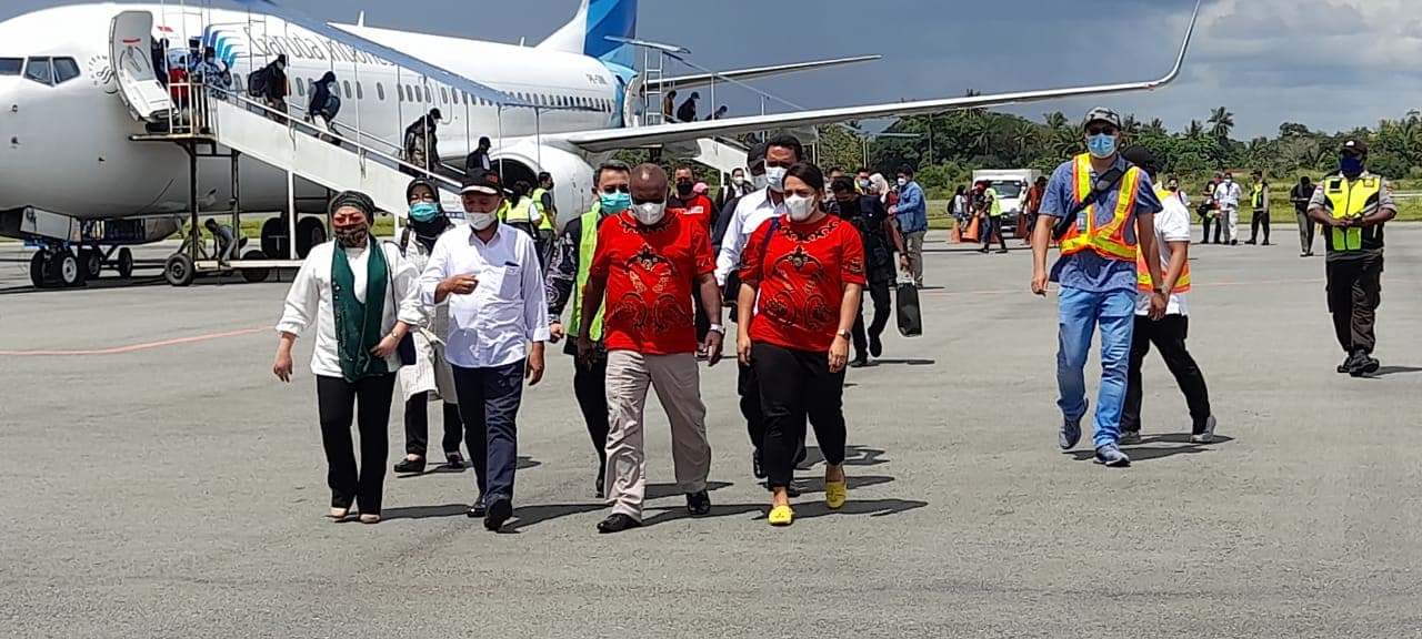 Ilustrasi berita PAPUA: Tidak Main-main, Tiba di Merauke, Bupati Mbaraka yang Baru Dilantik Tegaskan Bakal Cek Penggunaan Dana Covid-19