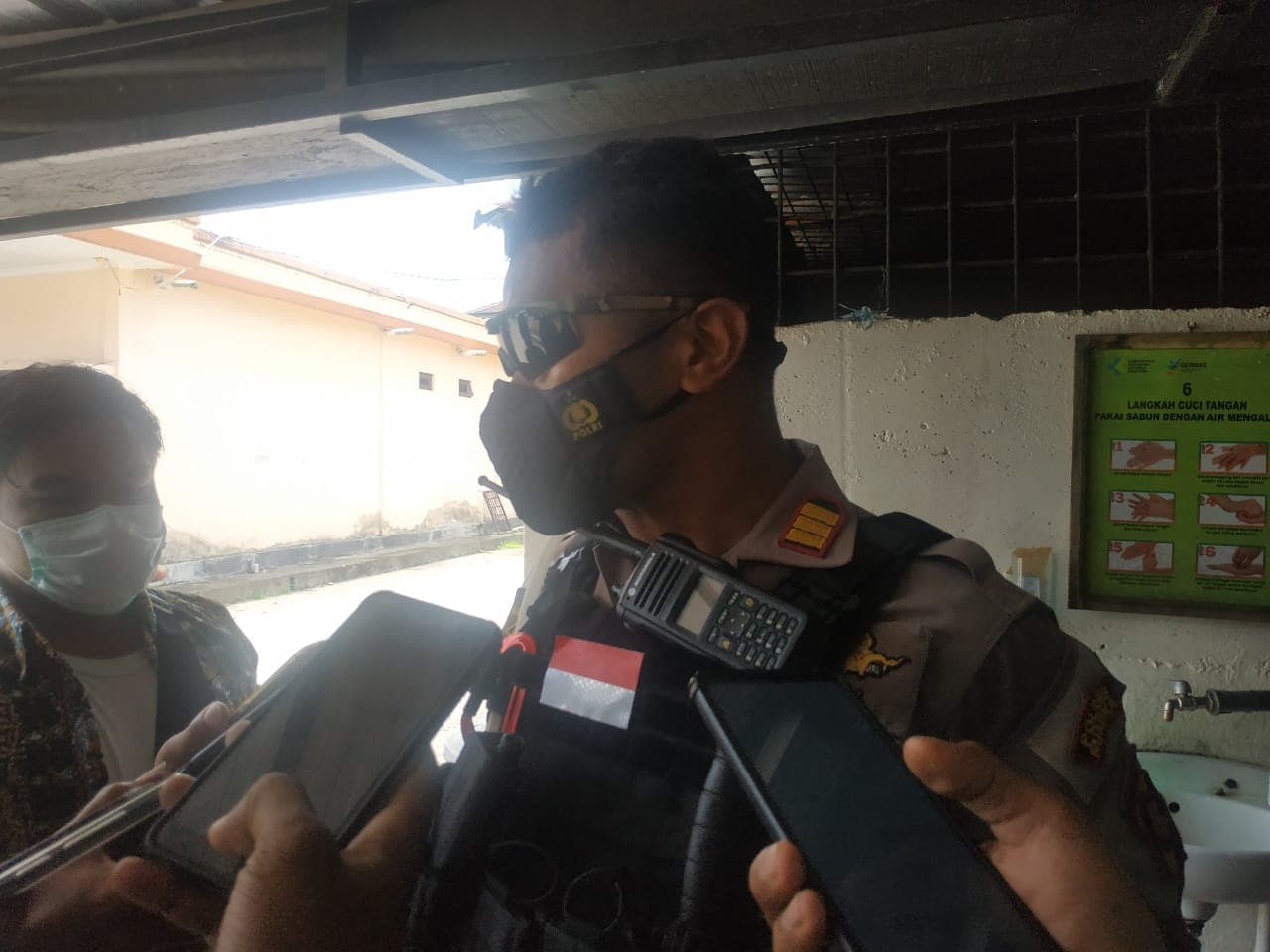 Ilustrasi berita MIMIKA: Polisi Diminta Tertibkan Pemerasan di Areal Dulang, Perebutan Lahan Picu Aksi Saling Panah di Mile 25