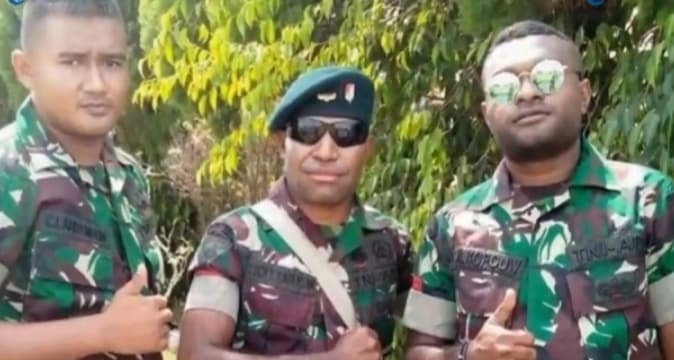 Ilustrasi berita MIMIKA: Setelah Lolos dari Pembunuhan, Tinal Gelar Ritual Bakar Batu Tengah Malam