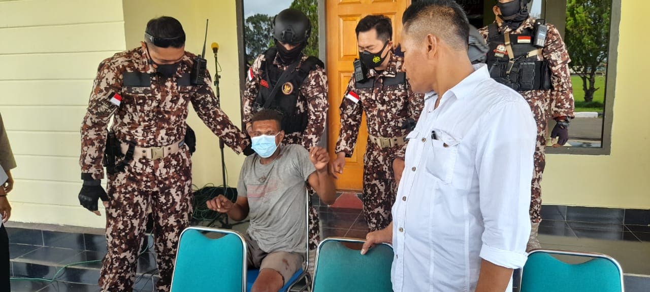 Ilustrasi berita PAPUA: Didorrrr...Polisi !!! Satu Lagi Pembacok Bocah di Husen Palela Berhasil Dilumpuhkan