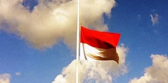 Bendera setengah tiang