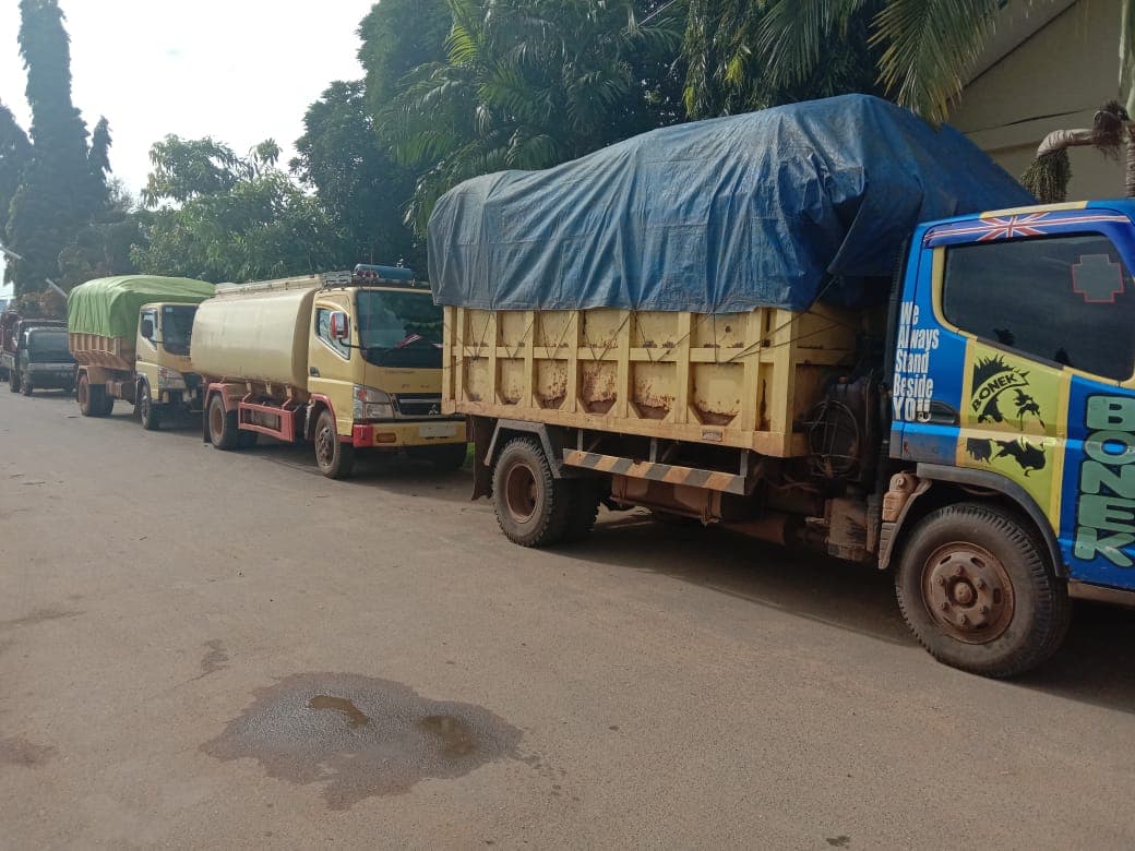 Kendaraan R4 dan R6 diamankan di Polres Merauke