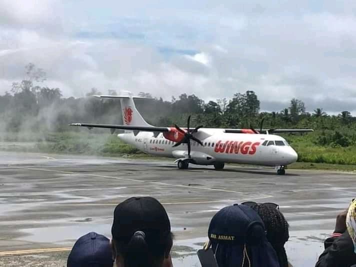 Ilustrasi berita MIMIKA: Pesawat Wings Air dari Timika Mendarat Mulus di Bandara Ewer Asmat, Bakal Layani 2 Kali Seminggu