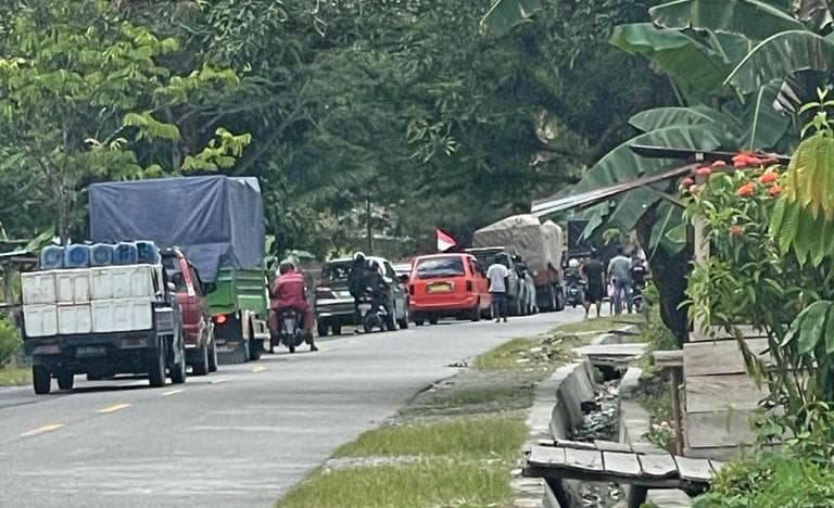 Ilustrasi berita MIMIKA: Diduga Tidak Terima Dana BLT Sebesar Rp 600 Ribu, Sekelompok Pemuda Palang Jalan Kaugapu