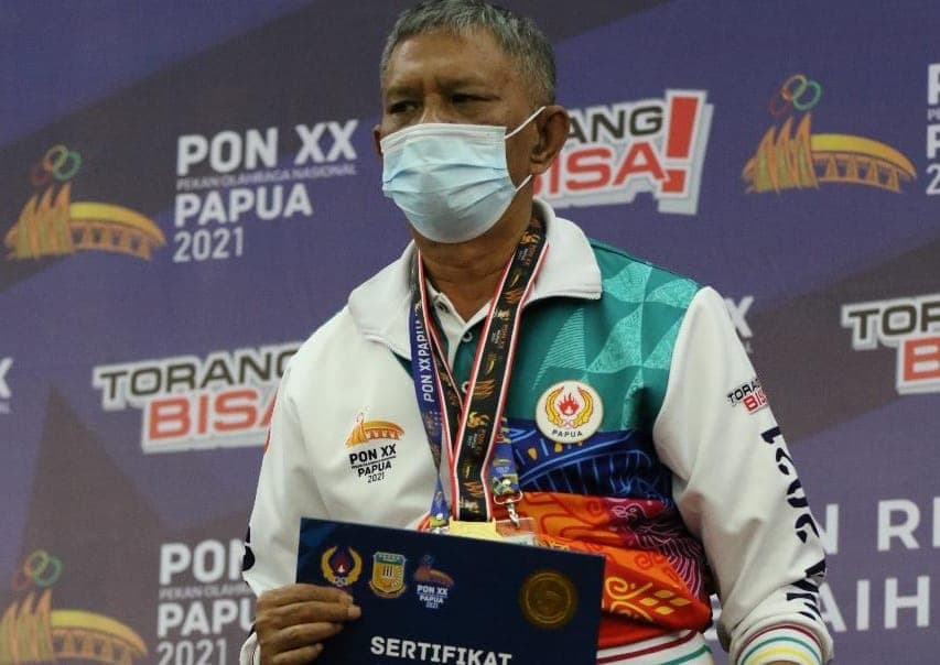Cerdas Barus, Pecatur Papua yang turun di kelas catur cepat terbatas 60 tahun perseorangan. (Foto: Humas PB PON Papua)