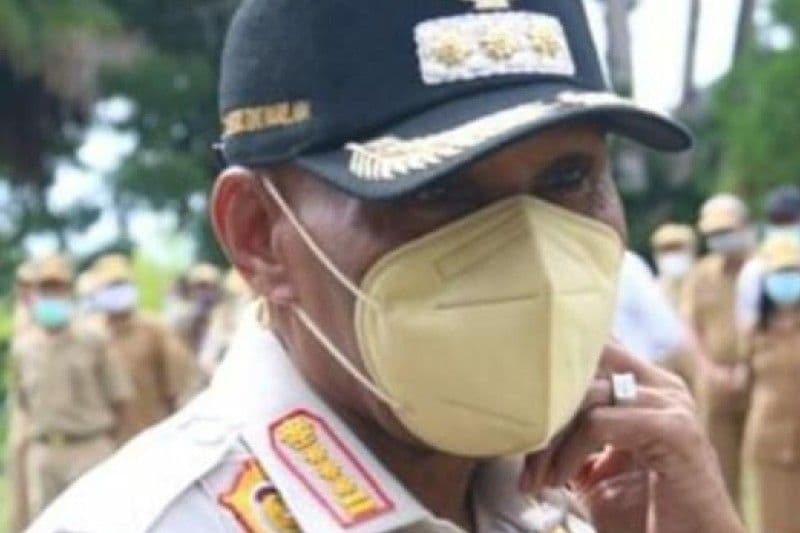 Wali Kota Jayapura Benhur Tomi Mano