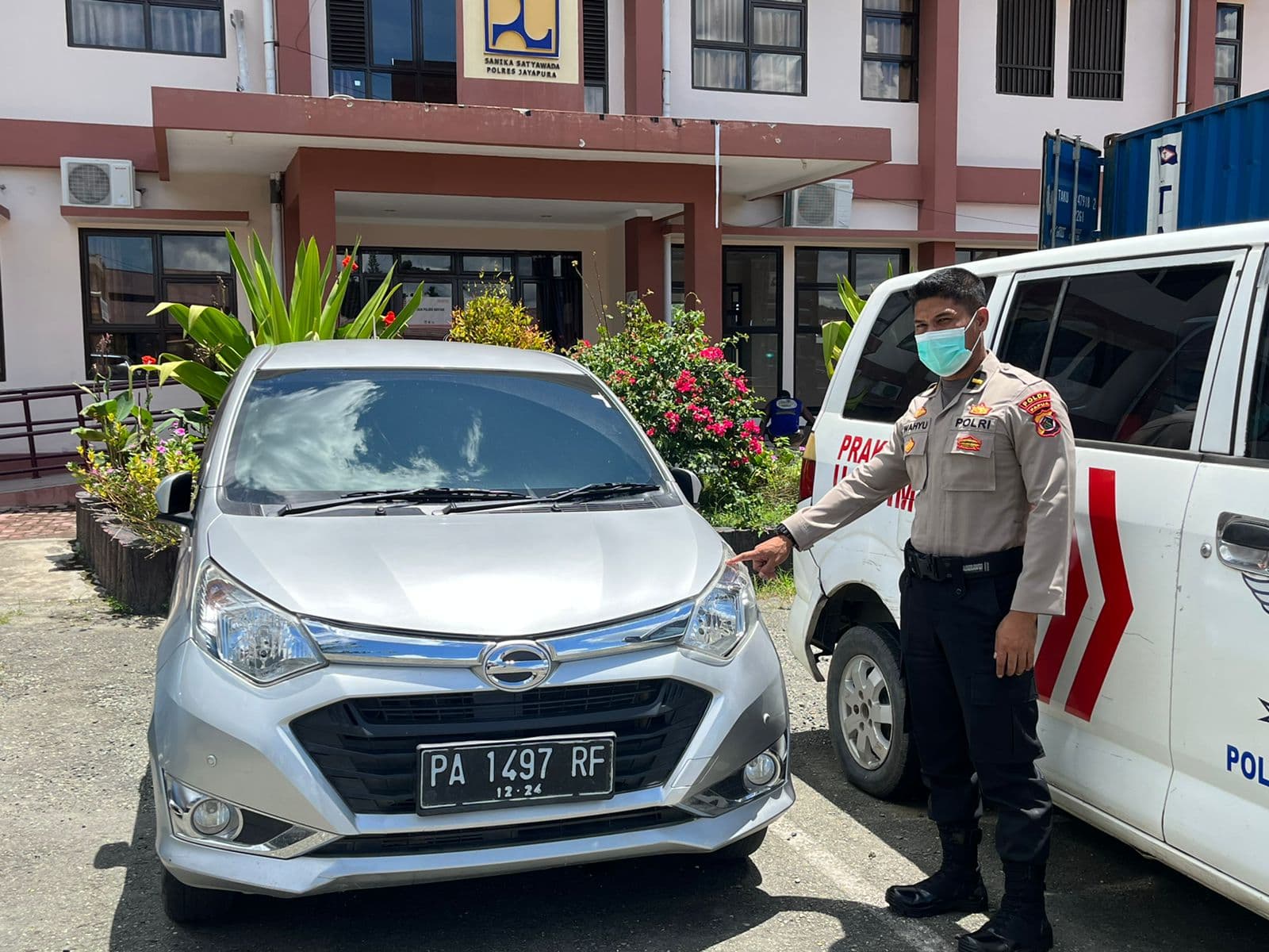 Satu mobil yang berhasil ditemukan