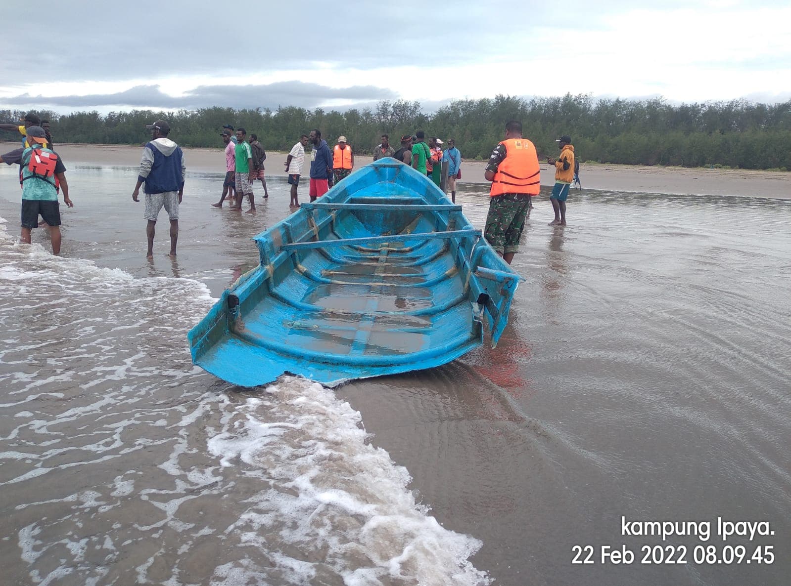 Speedboat yang ditumpangi korban pecah