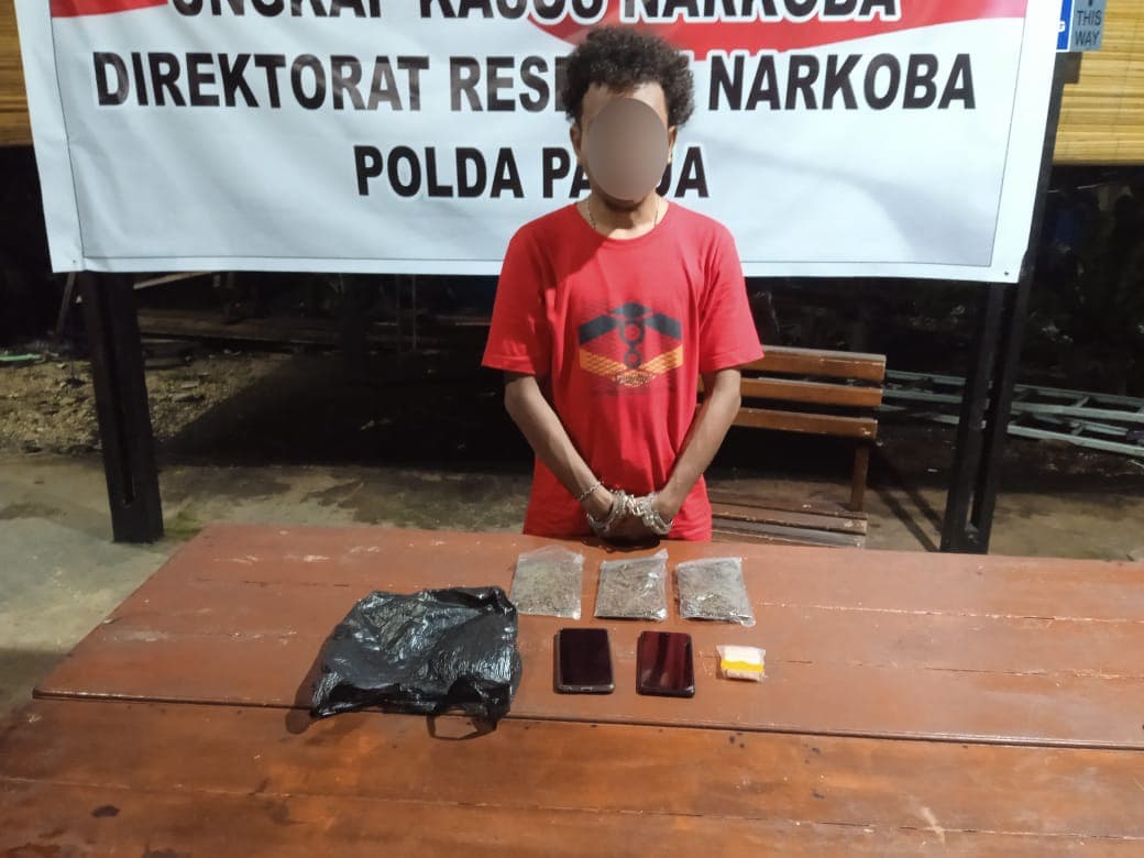 Salah satu tersangka.