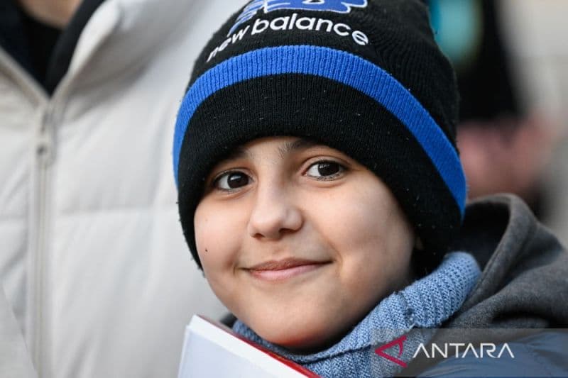 Hassan Alkhalaf, 11 tahun, yang melarikan diri dari Ukraina sendirian untuk menemui saudaranya yang belajar di Slovakia
