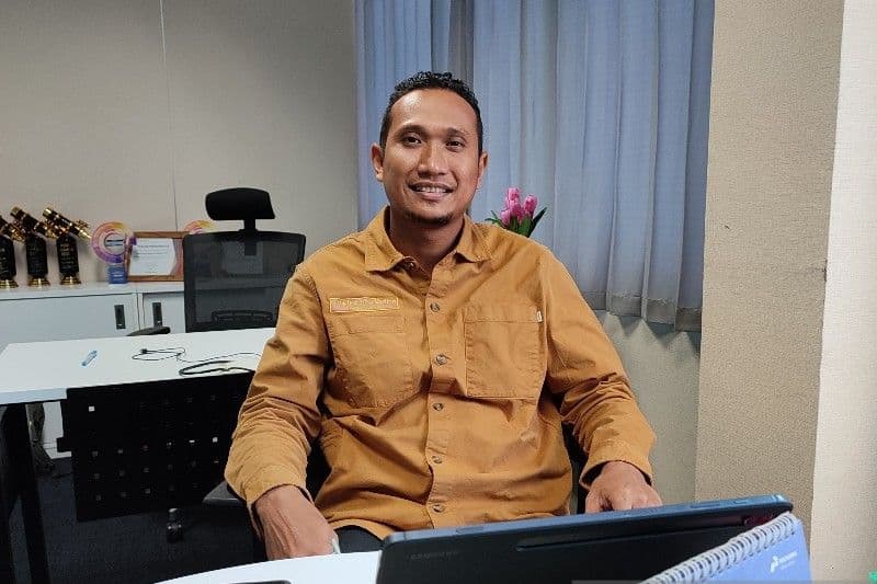 Region Manager Retail Sales Pertamina MOR VIII Papua-Maluku Awan Raharjo.