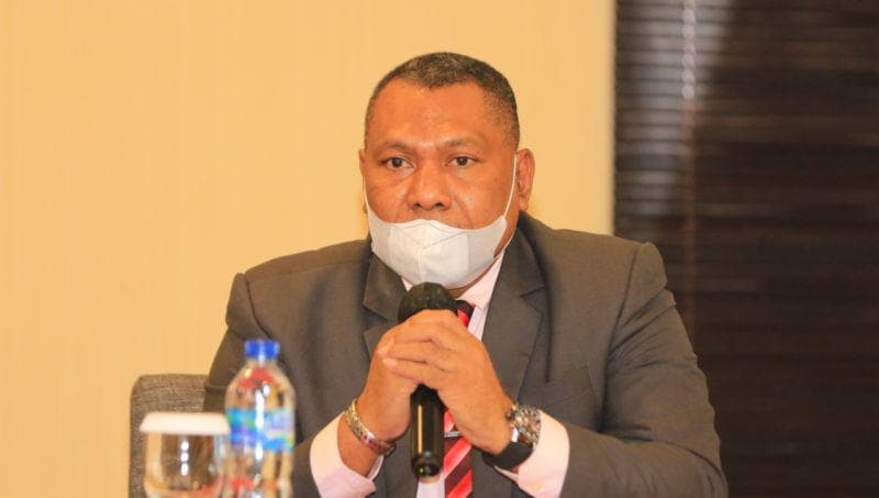 Kepala Badan Pengembangan Sumber Daya Manusia (BPSDM) Provinsi Papua Aryoko AF Rumaropen