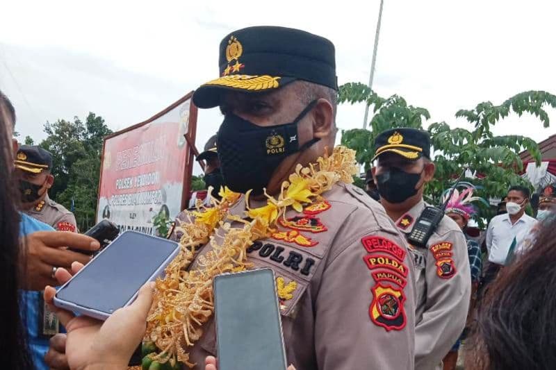 Kapolda Papua Irjen Pol Mathius D Fakhiri SIK