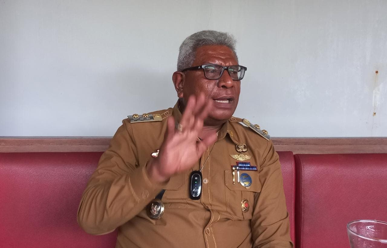 Johannes Rettob Wakil Bupati Mimika