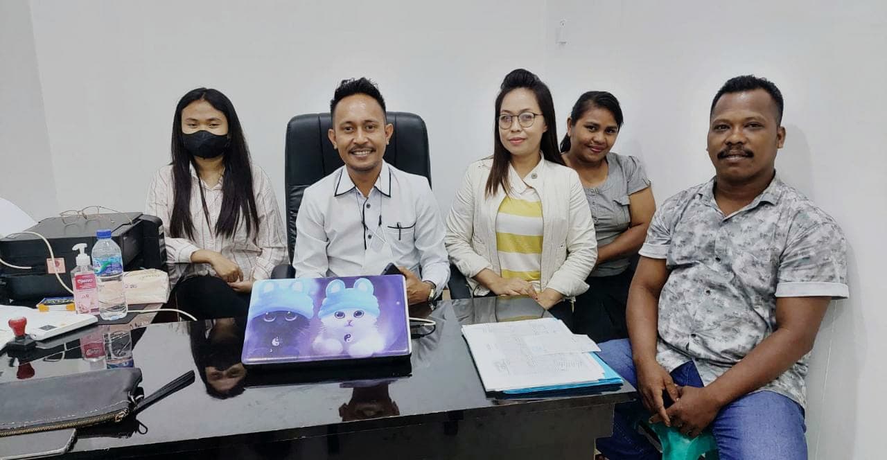 Ilustrasi berita MIMIKA: Aksi Munandi Transaksi Narkoba Saat Dalam Tahanan Polisi Disesalkan, Pengacara: Dijerat 4 Pasal, Istri Siri Ikut Terseret