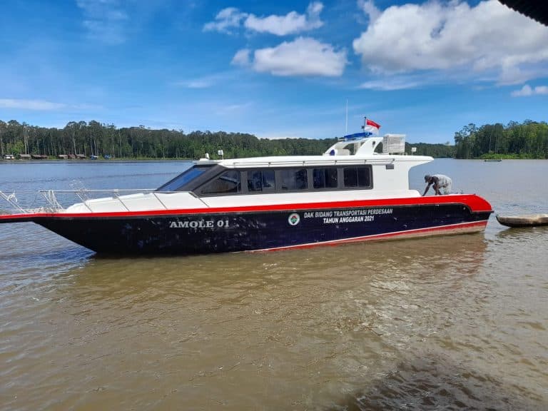 Speedboat bantuan senilai Rp 2 miliar yang kini digunakan oknum anggota DPRD Mimika.