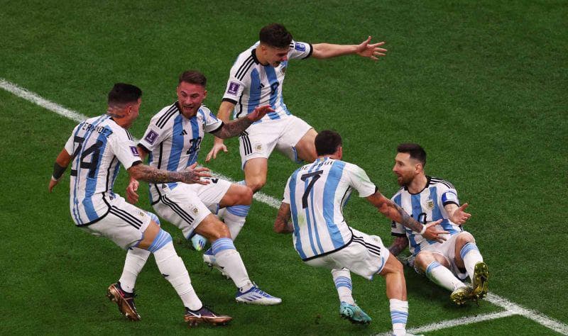 Ilustrasi berita BERITA UTAMA: Argentina Juara Piala Dunia Setelah Kalahkan Prancis Lewat Adu Penalti