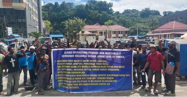 Ilustrasi berita MIMIKA: Hakim PN Jayapura Perintahkan Plt Bupati Mimika Tetap Laksanakan Tugas, Benarkah Sosok Plh Ada Hubungan "Ipar" Dengan Pejabat di Kemendagri?