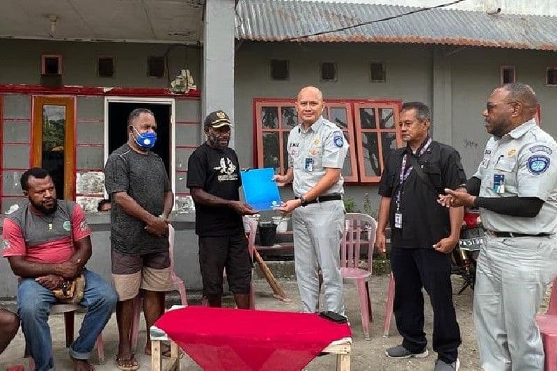 Ilustrasi berita PAPUA: PT Jasa Raharja Serahkan Santunan ke Keluarga Kru Pesawat SAM Air