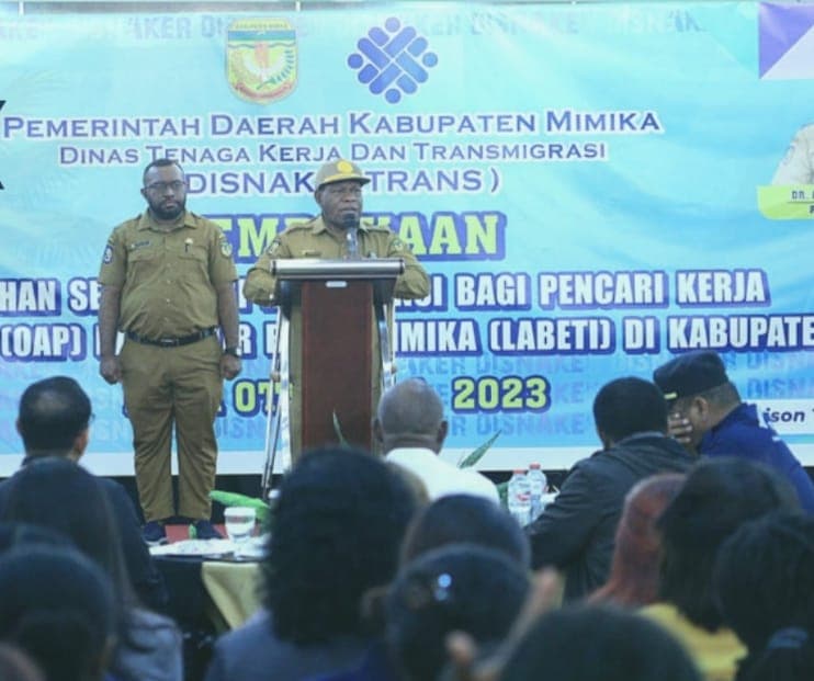Ilustrasi berita MIMIKA: Disnakertrans Mimika Gelar Pelatihan Sertifikasi Kompetensi Bagi Pencaker OAP dan LABETI