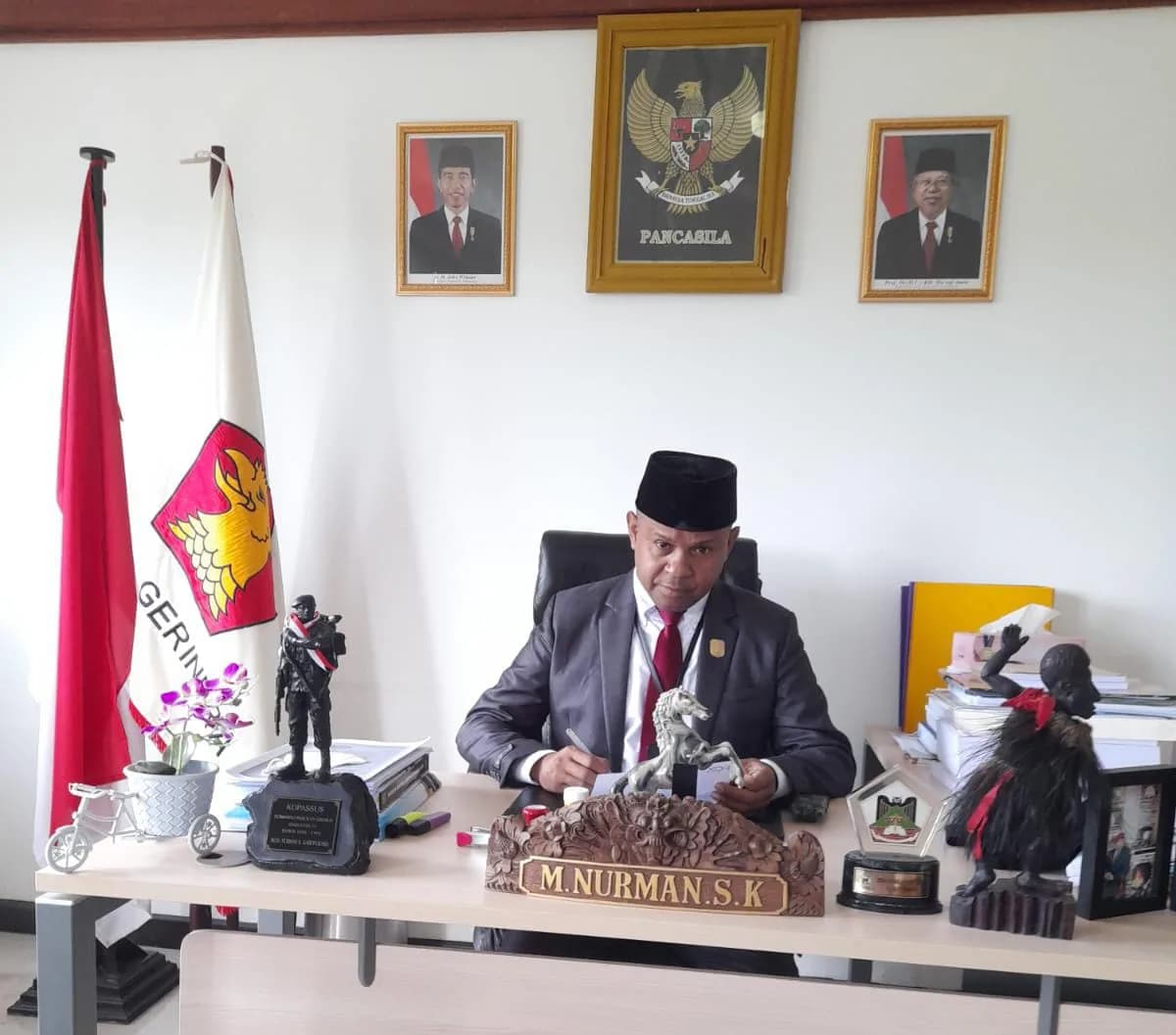 Ilustrasi berita MIMIKA: Ketua DPRD Mimika Surati Mendagri Usul Frets James Boray Jadi Pj Bupati Mimika, Ketua Fraksi Gerindra: Kami Tolak !!!