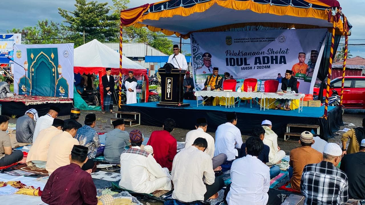 Ilustrasi berita MIMIKA: Sampaikan Pesan Saat Membuka Salat Idul Adha, Bupati John Rettob Tekankan Hidup Toleransi dan Semangat Berkorban