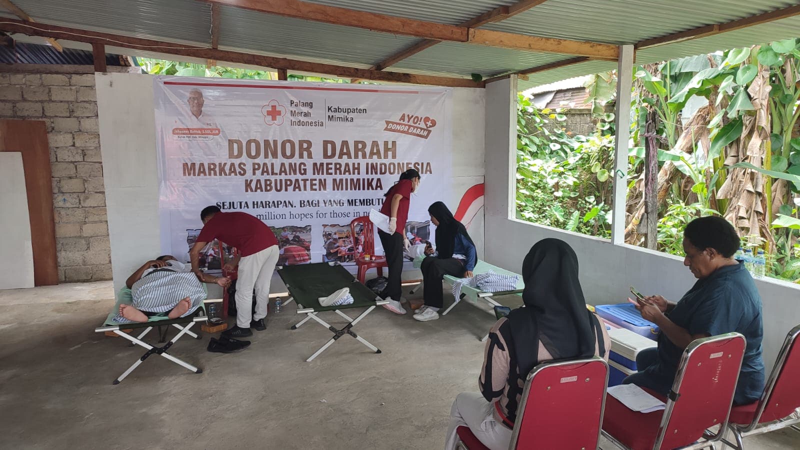 Ilustrasi berita MIMIKA: Peringati Hari Relawan Nasional, PMI Mimika Gelar Donor Darah