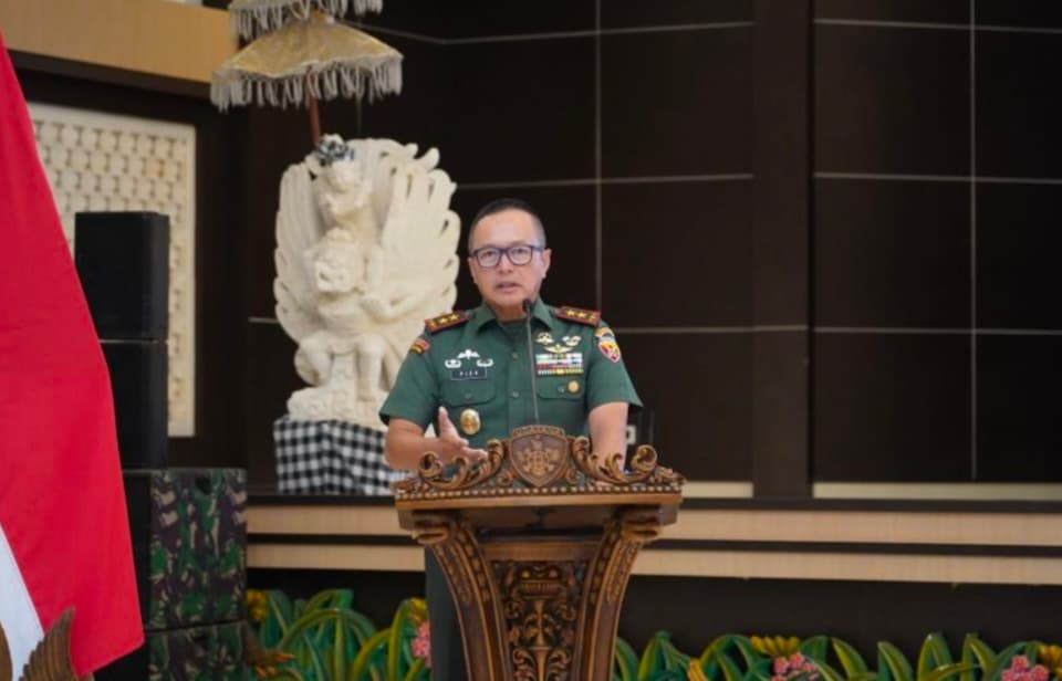 Ilustrasi berita PAPUA: Pangdam Udayana Apresiasi Prajurit Selesaikan Misi di Intan Jaya