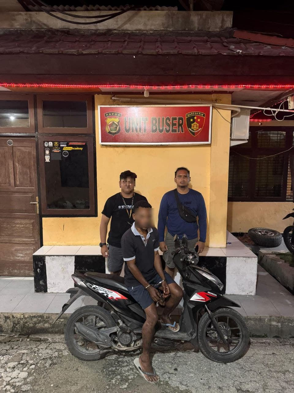 Ilustrasi berita Jayapura: Mencuri Sepeda Motor, Seorang Mahasiswa Ditangkap Polisi di Sentani