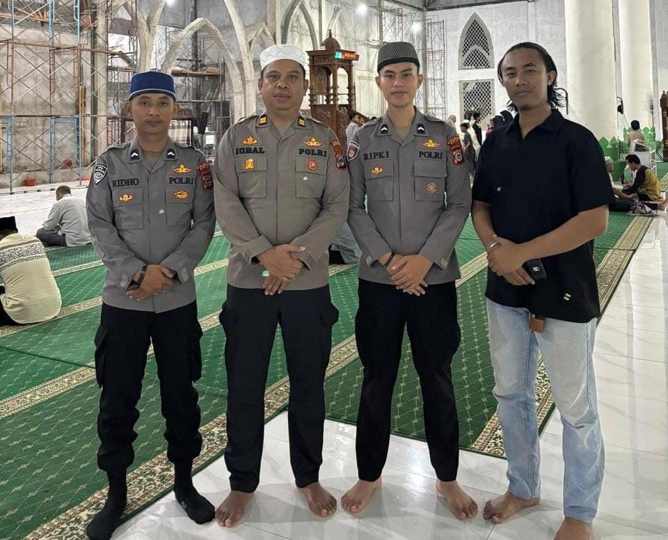 Ilustrasi berita BERITA UTAMA: Berikan Rasa Aman, Polres Mimika Lakukan Pengamanan Sholat Tarawih Selama Bulan Ramadhan, Ini Pembagiannya