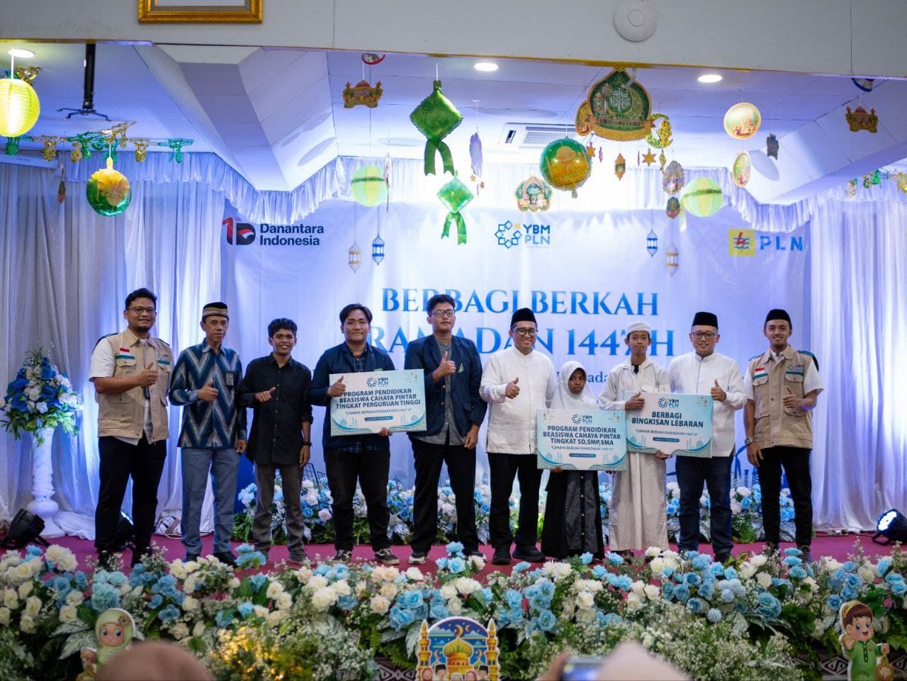 Ilustrasi berita PAPUA: Berbagi Berkah Ramadan, YBM PLN Salurkan Bantuan Paket Lebaran dan Beasiswa Pendidikan di Tanah Papua